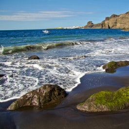 Playa de Guayedra por Jordi Díaz, plage nudiste dans les îles Canaries, naturist beach in Gran Canaria, FKK-Strand in Agaete