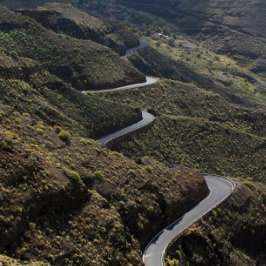 Katka Samková, la route du nord-ouest de Grande Canarie, road to El Risco de Agaete, die wunderschöne kürvige Strasse nach La Aldea, carretera de Agaete a Mogán